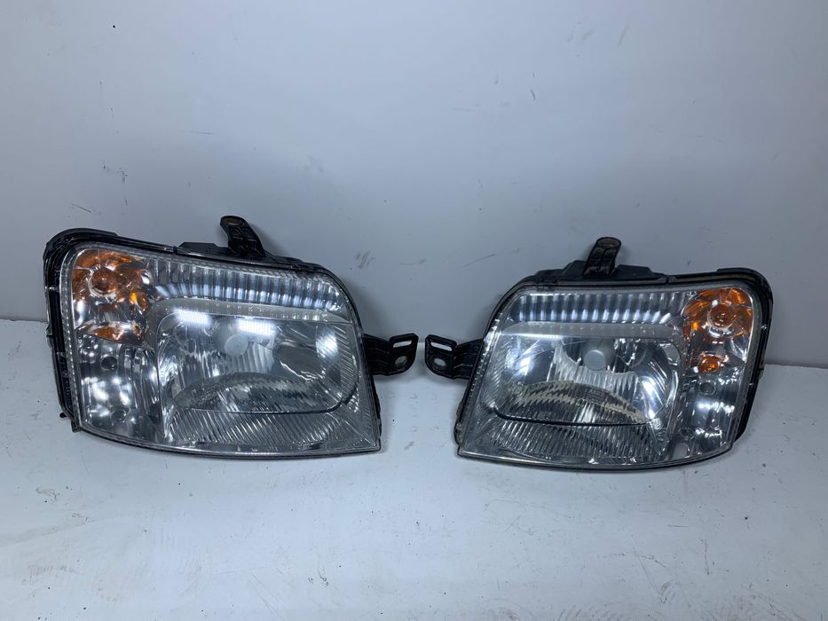 Fiat Panda II 2 lampa lewa prawa  przednia lewy przód