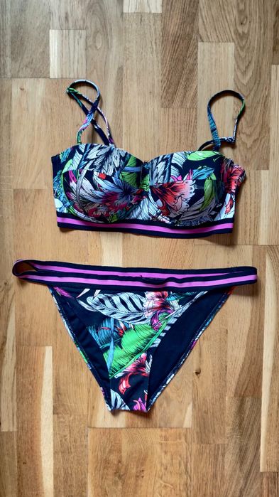 Bikini strój w kwiaty L