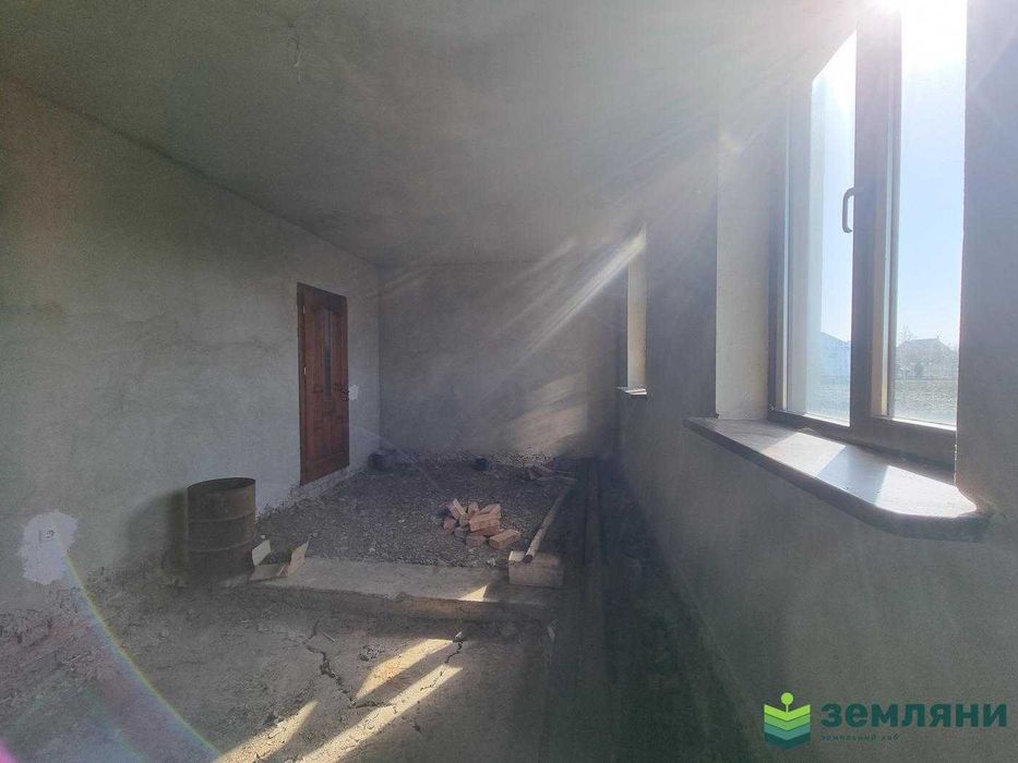 Продаж будинку 222 кв.м та землі 12,5 соток в с. Підпечери (5)