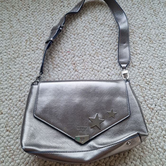 Torebka crossbody Guess