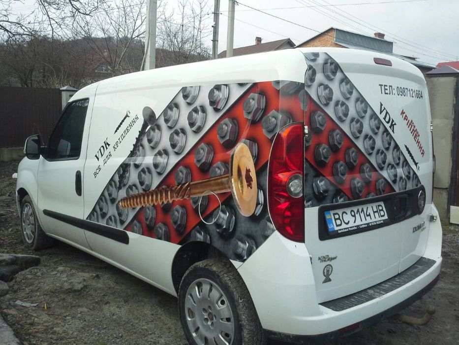 ОРАКАЛ: плівка самоклеюча на вікна, вітрини, двері, стіну. Наклейки