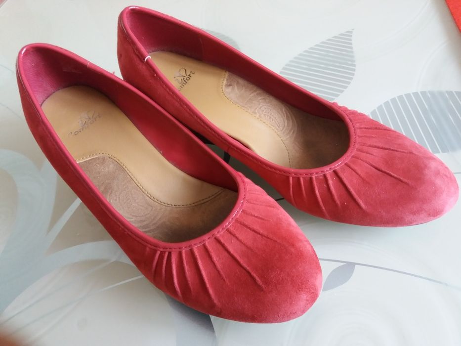 Жіночі туфлі