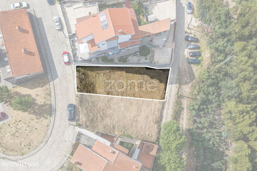 Urban Plot of 281 m²