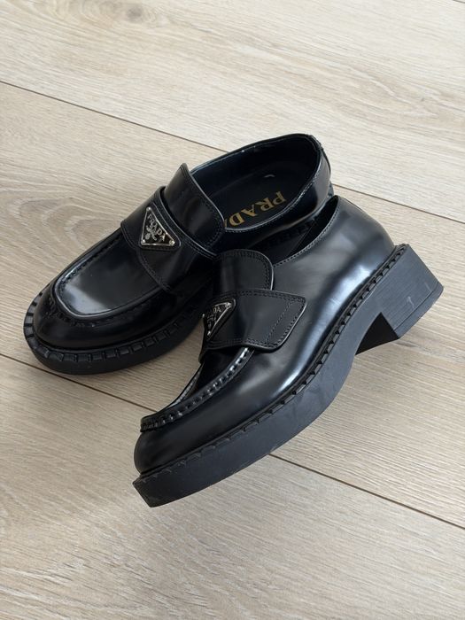Skórzane loafersy Prada, rozmiar 38 (24 cm)