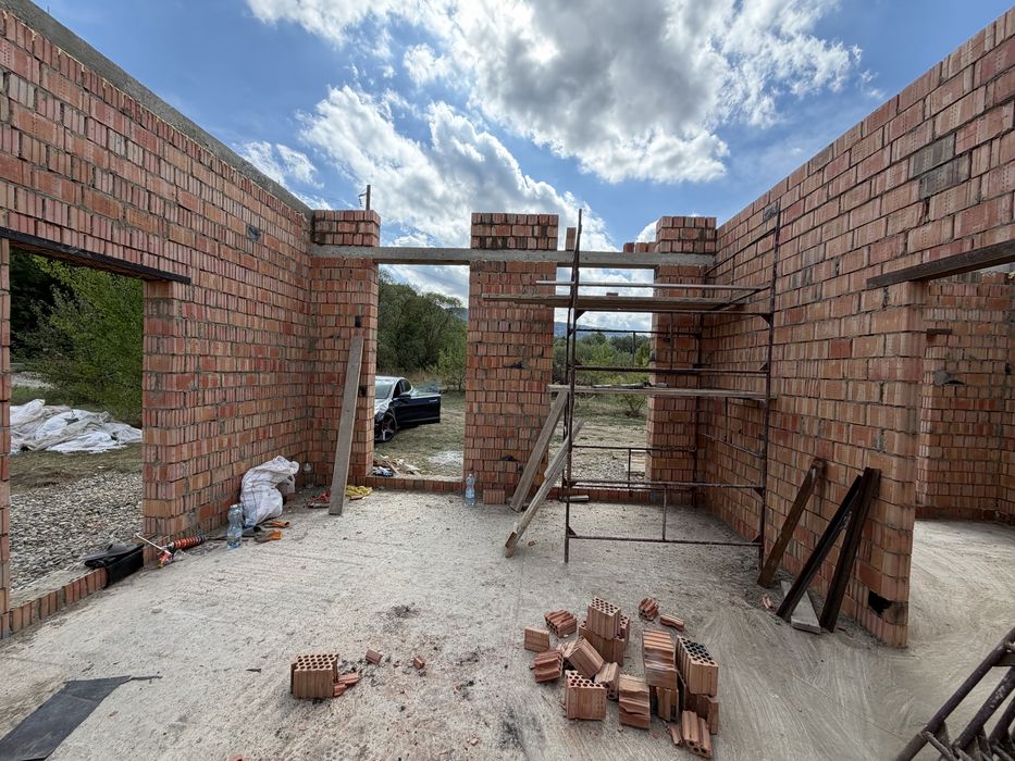 Будинок Duplex 94м2 + піднавіс для авто