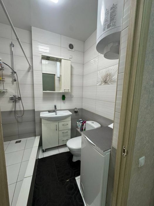 Сдам однокімнатну в ЖК Маршал Сіті