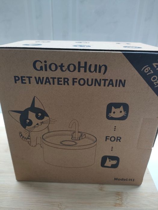 Fonte de Água para Gatos