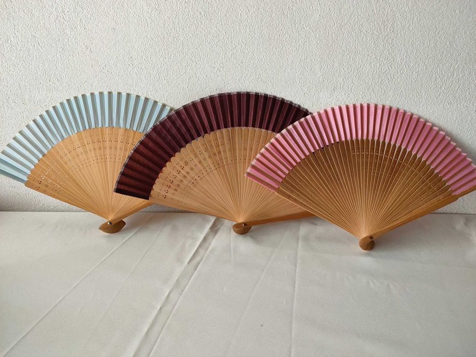 conjunto de 4 leques Novos muito bonitos, vendo só em conjunto