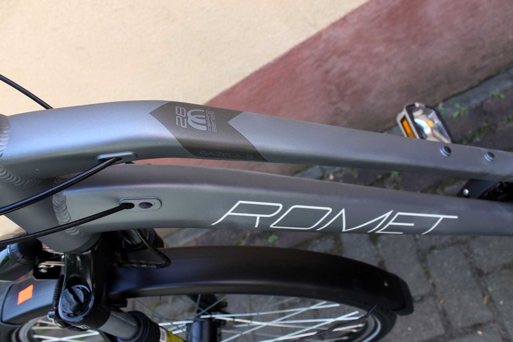 Rower Trekkingowy ROMET GAZELA 5 rama 17M  koła 28"