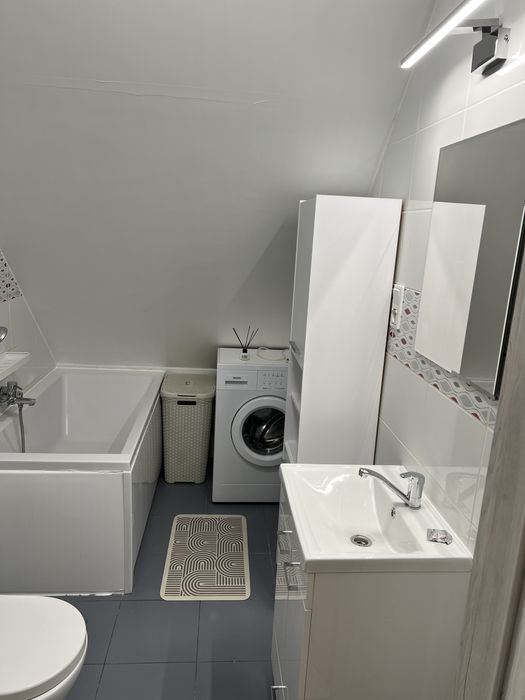 Wynajme mieszkanie 2-3 pokojowe 2-poziomowe przy ul. Janosika