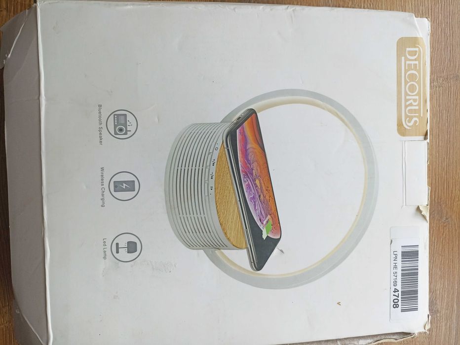 Decorus ładowarka bezprzewodowa ,lampka ,głosnik