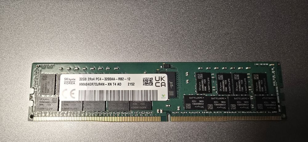 Пам'ять серверна  32GB DDR4 3200 2999 2666 REG ECC  HMA84GR7DJR4N