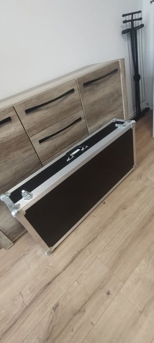Case/skrzynia keyboard- Dj