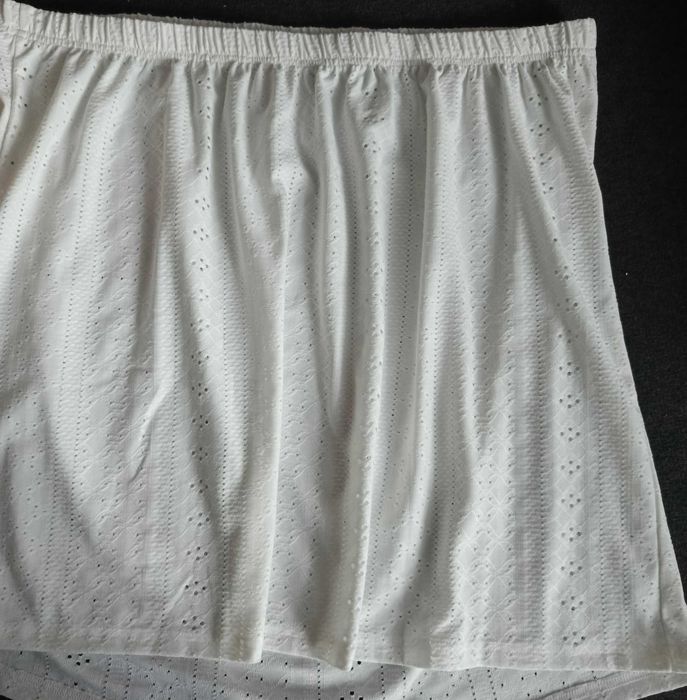 Biała spódnica damska rozm. 3XL