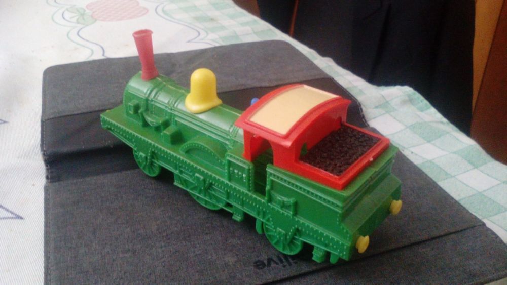 Miniaturas Pepe-Jato Carro Corrida/Camião/Máquina Costura-Novas