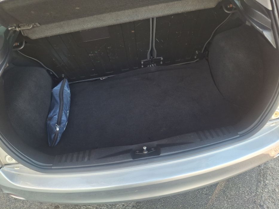 Ford fiesta guia 1.2 gasolina  imaculado