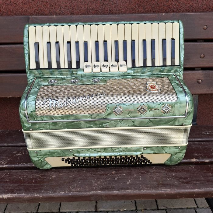 Akordeon  włoski 80 basów