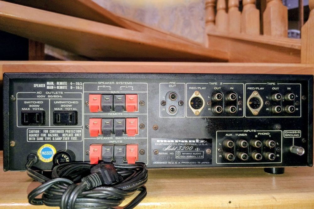 Попередній підсилювач Marantz model 3200
