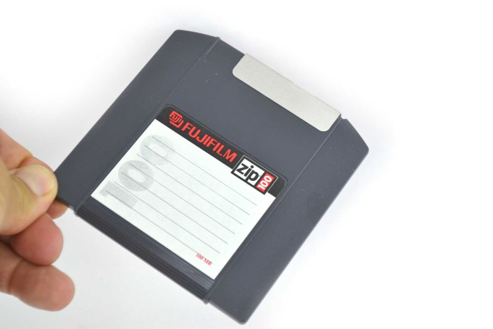 stara retro dyskietka Fujifilm 100MB Zip100 sprawna do napęd iomega