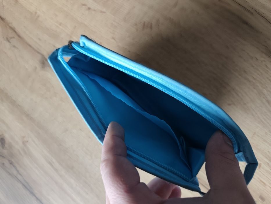 Kosmetyczka Rossmann