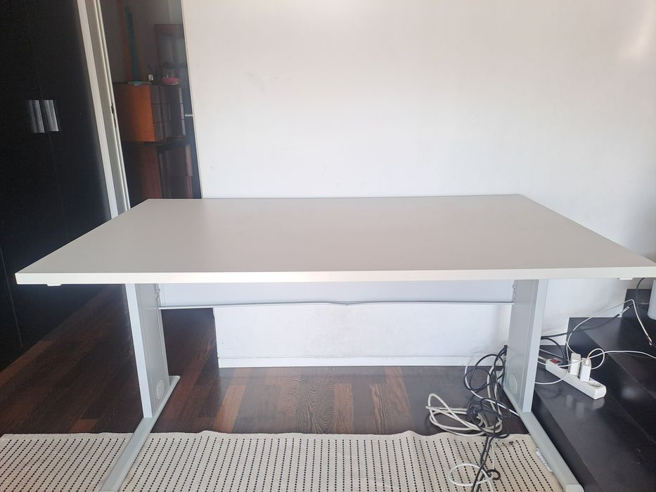 Secretária de escritório 140×80cm