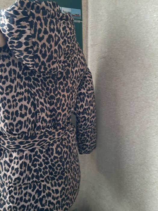 Продам леопардовый пуховик