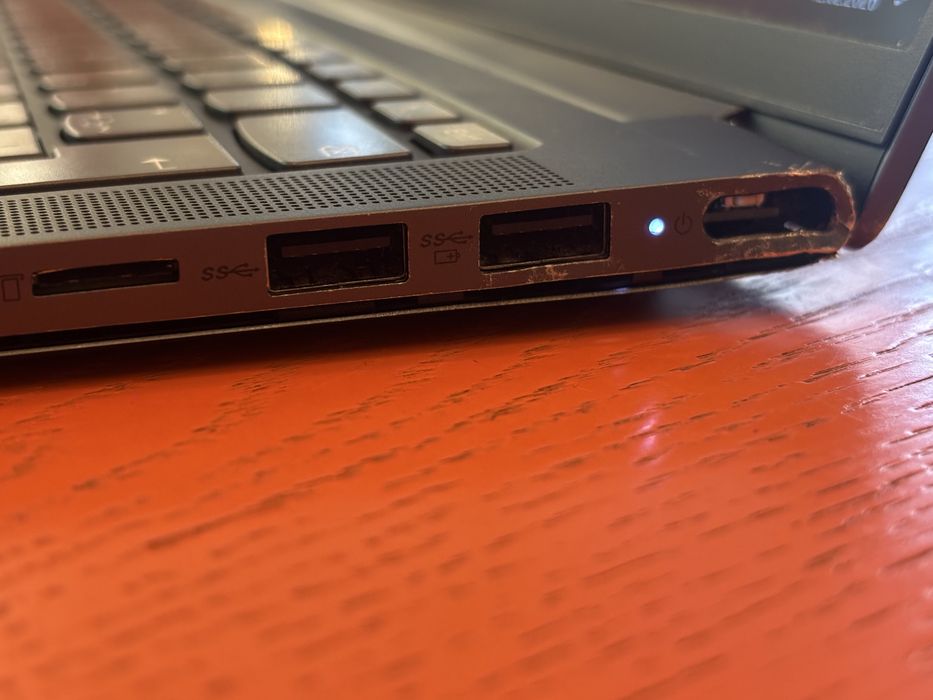 Lenovo yoga slim 7 ноутбук