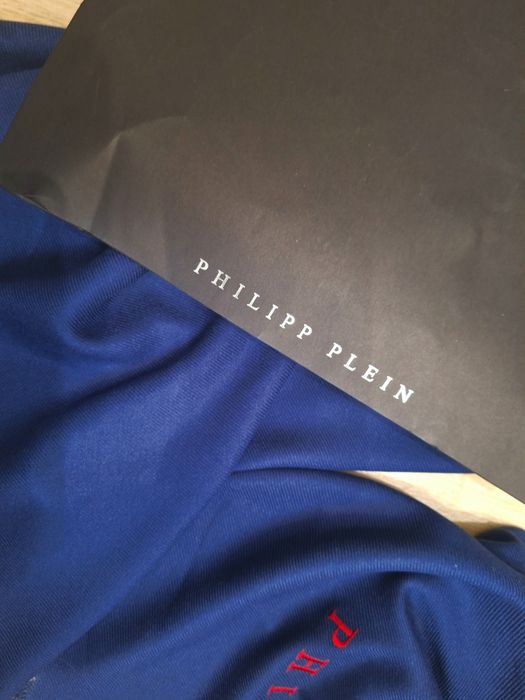 Philipp Plein szal nowy uni