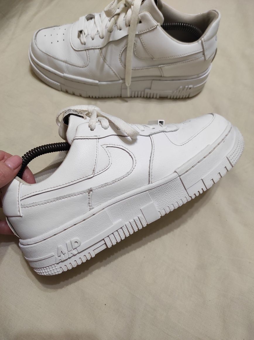 Nike air F1 40 . 26 1 300