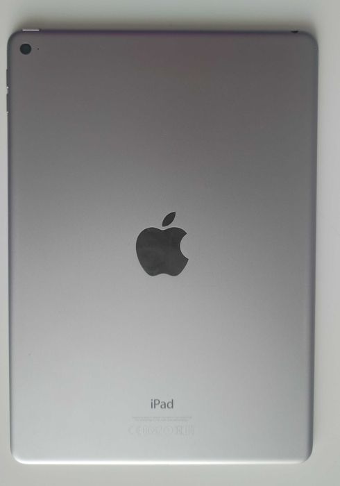 iPad Air 2 9.7 16gb+новий чохол
