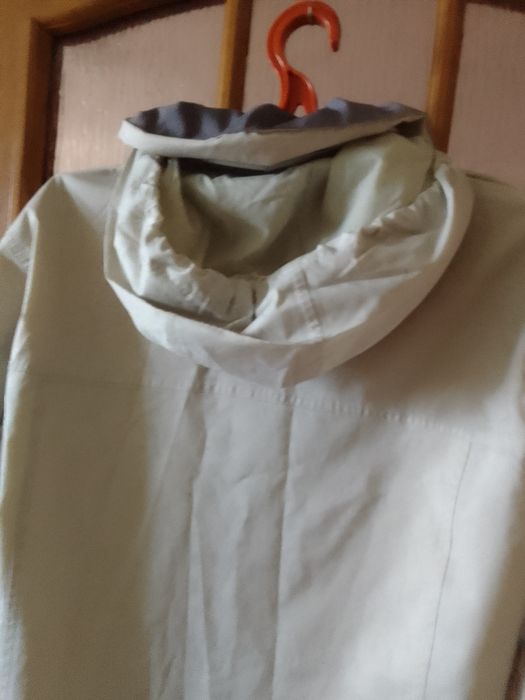 Ветровка женская р.50-52