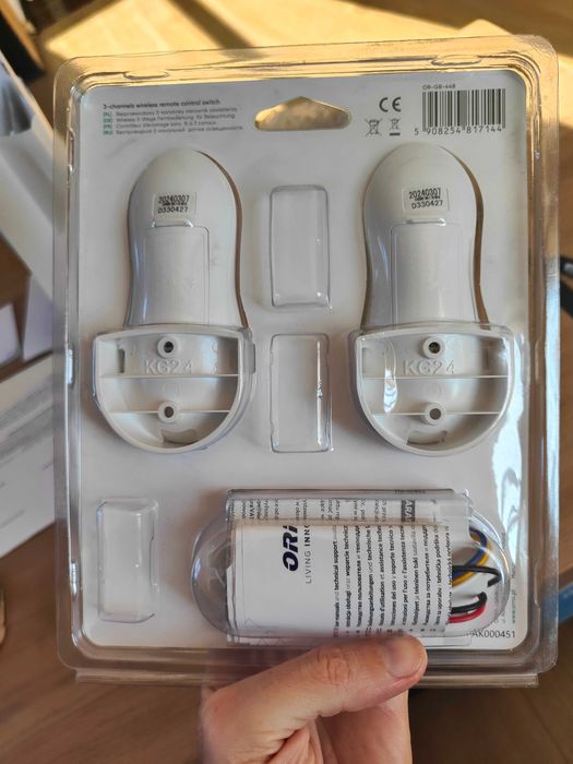 Bezprzewodowy sterownik światła + 2 piloty ORNO 3 kanały oświetlenie