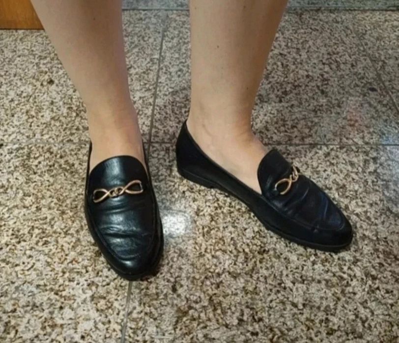 Loafers pretos da Zara