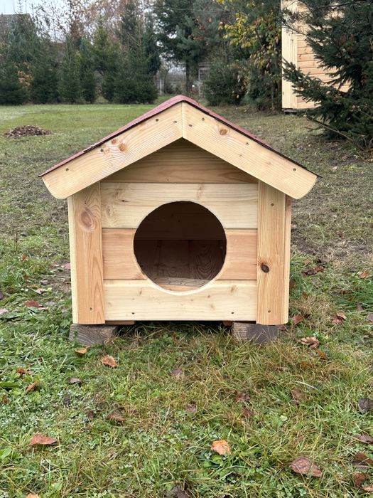 Budy dla psa, meble ogrodowe