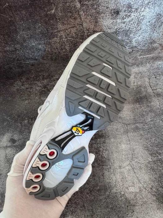 "Nike_Air_Max_TN_Plus_biały Rozmiar 42