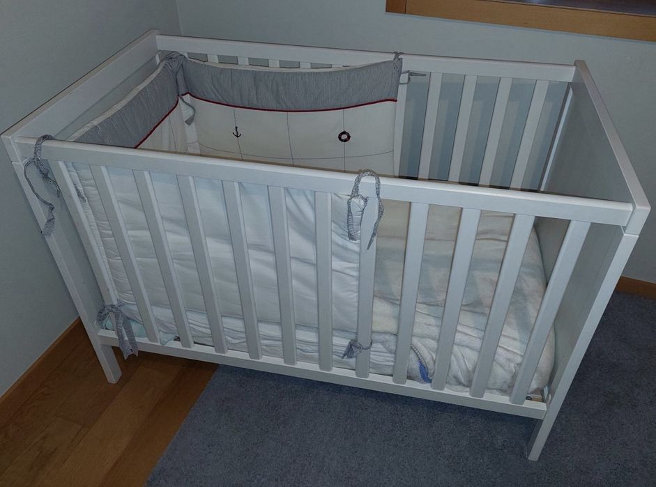 Cama bebe com colchao