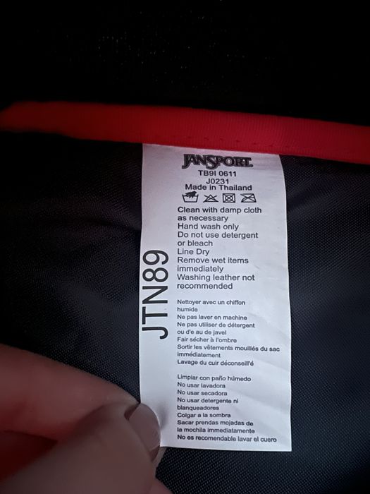 JanSport plecak na kółkach z rączką do ciągnięcia