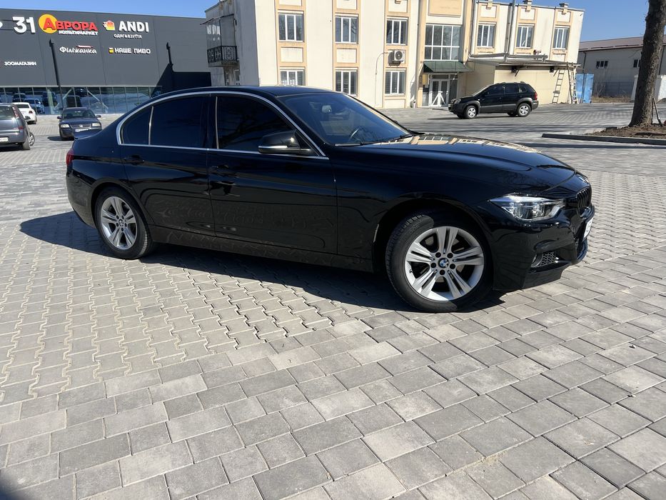 Bmw f30 330i 2017