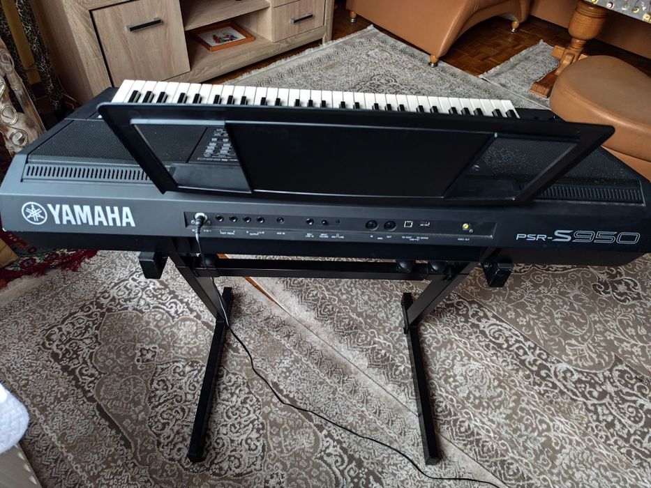 Keyboard Yamaha PSR S950