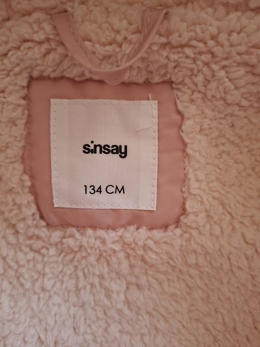 Płaszczyk dziewczęcy Sinsay 134 jak nowa