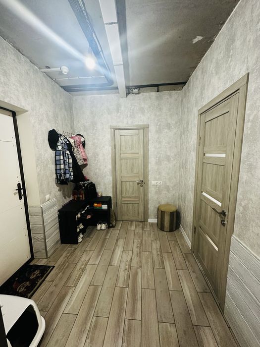 Продаж 1-к квартири 48 м² з кухнею-студією, ремонтом та ГЕНЕРАТОРОМ в ЖК "Сонячний"!