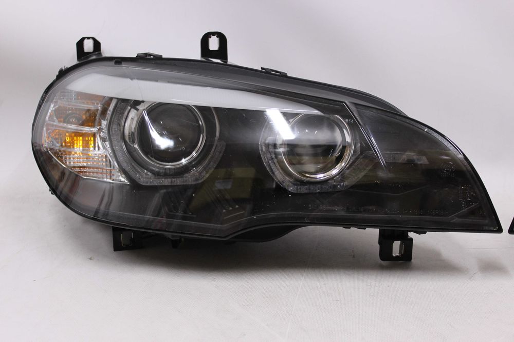 Lampy reflektory przednie przód BMW E70 r.07-10 LED NEON XENON Skrętny