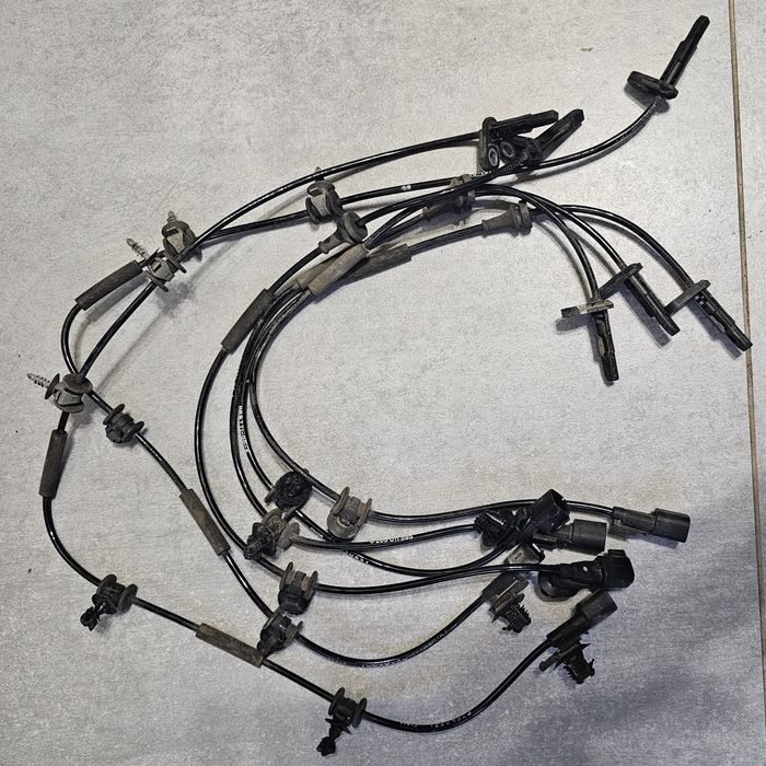 Датчики ABS передній задні Tesla Model Y Model 3