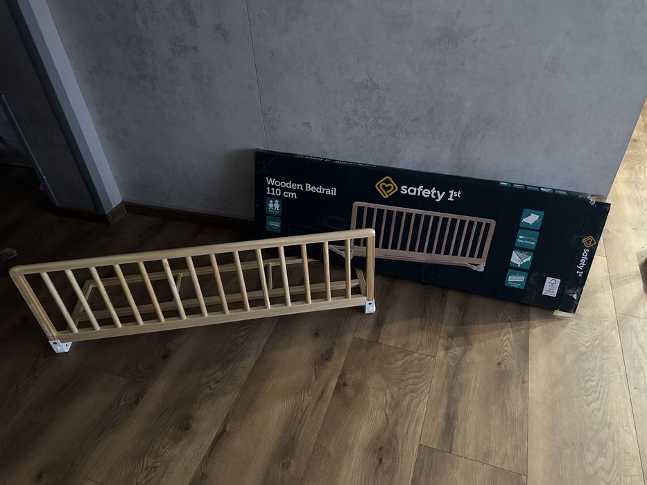 drewniana barierka ochronna do łóżka marki Safety 1st