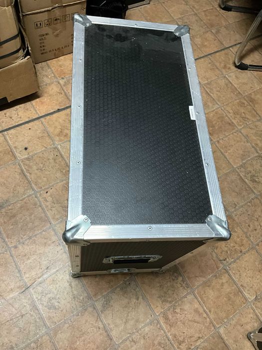 Pré amplificador de guitarra Marshall MG100DFX + case