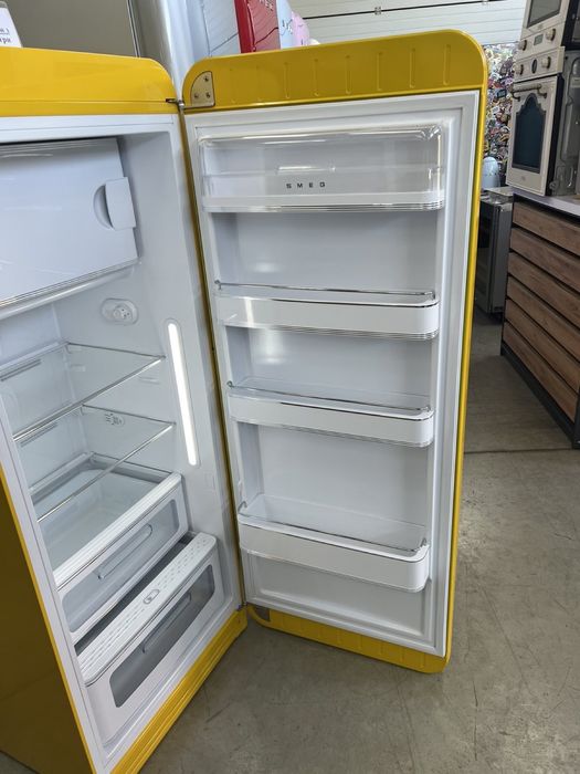 Холодильник Smeg FAB 28 LYW3