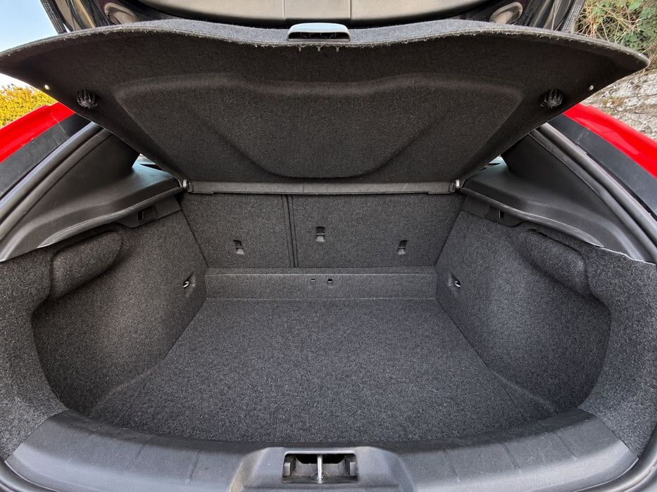 Volvo V40 1.6D R-Design Nacional