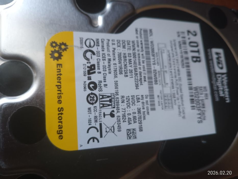 Продам жёсткий диск 2 ТБ western digital 3.5 "