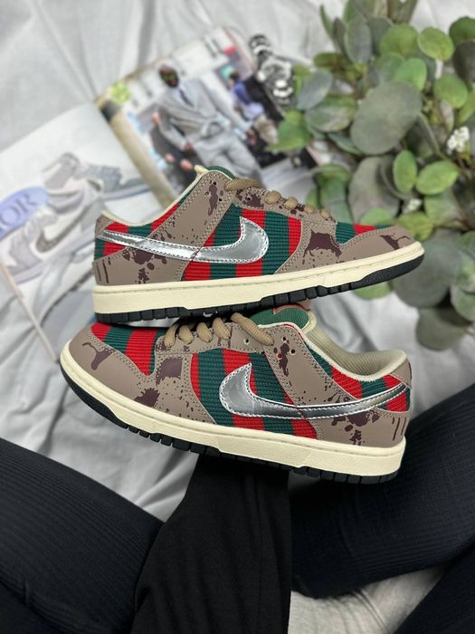 Nike SB Dunk Low Fraddy Krueger
