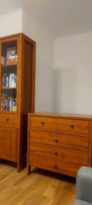 Sprzedam komodę i witrynę
